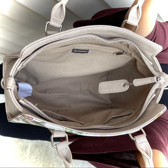 Floral Watercolour Print Handbag - Picture 6 of 9